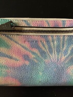 Aimee Kestenberg Light Gray Leather Zip Wallet